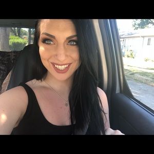 Hey Guys I’m Sarah !